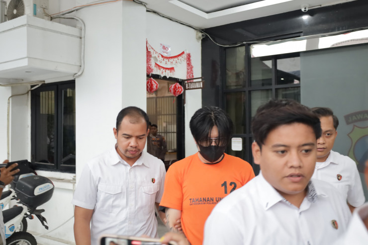 Peduli Kaum Rentan Polrestabes Surabaya Amankan Tersangka KDRT yang Sempat Viral di Medsos