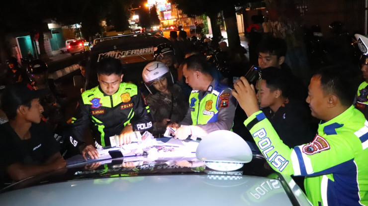 Polres Ponorogo Gelar Razia Malam, Premanisme dan Balapan Liar Jadi Atensi