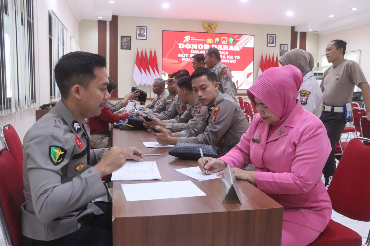 Setetes Darah untuk Kemanusiaan, Polres Probolinggo Gelar Donor Darah di Hari Bhayangkara ke-79