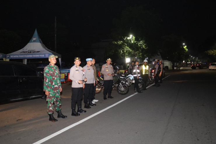 Polres Pelabuhan Tanjungperak Gencar Patroli Skala Besar Jelang Nataru
